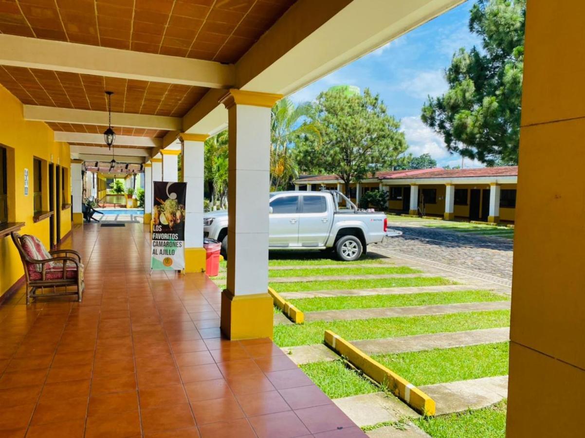 Zafra Hotel Retalhuleu Dış mekan fotoğraf